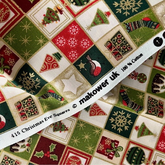 NEW 1 Yard 100% Cotton Fabric, Christmas Square Check Motif Pattern - Picture 5 of 6